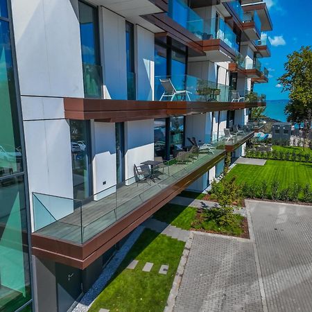 Bj81 Suite Hotel Шиофок Экстерьер фото